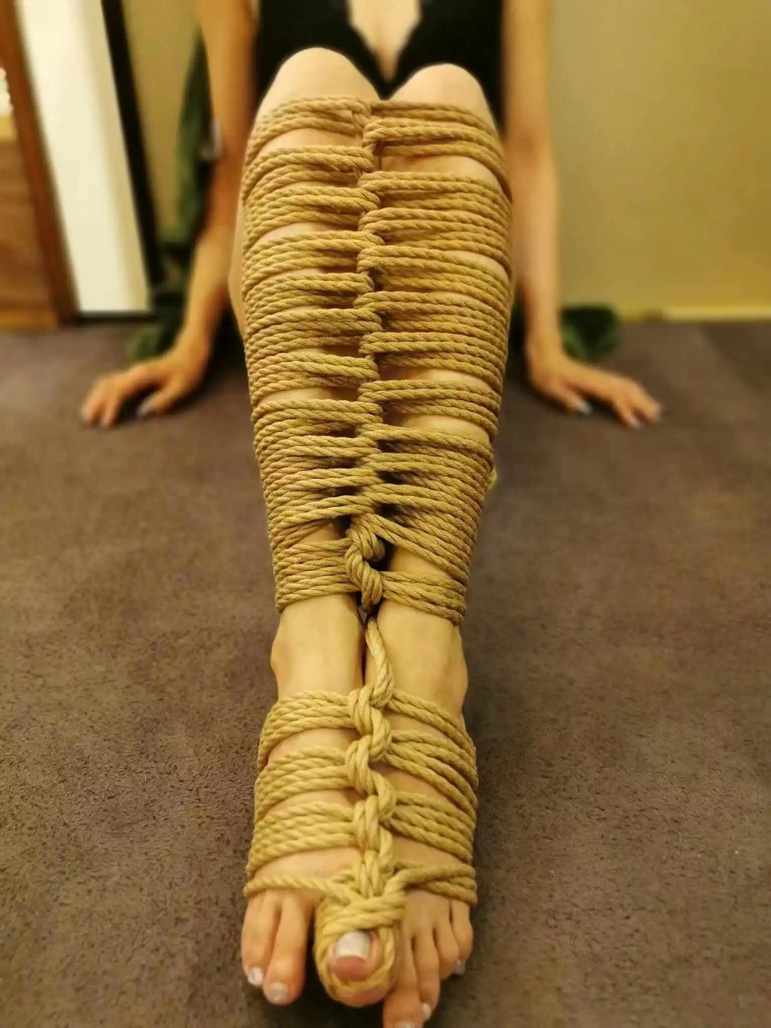 西檬之家-字母圈的Tickle是什么？BDSM新人入圈指南